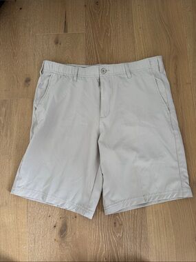 Architect Men's Light Khaki Flat-Front Shorts